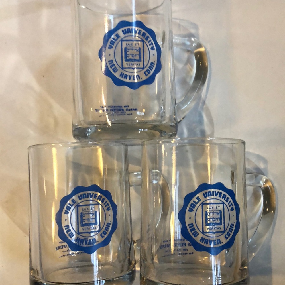 Set of Three (3) Vintage Yale University Saks Fifth Avenue Glass Mugs - Picture 2 of 5